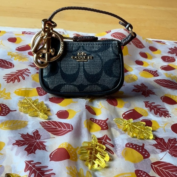 🍁 COACH MINI NOLITA BAG CHARM IN SIGNATURE DENIM CANVAS 🍁 NWT 🍁 - Picture 3 of 16